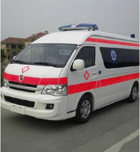 加查县上汽大通救护车