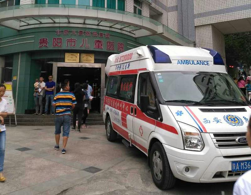 加查县救护车转院